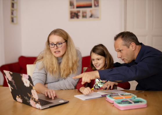 Learning on the Go: How Personalized Tutoring Supports Academic Success for the Traveling Family